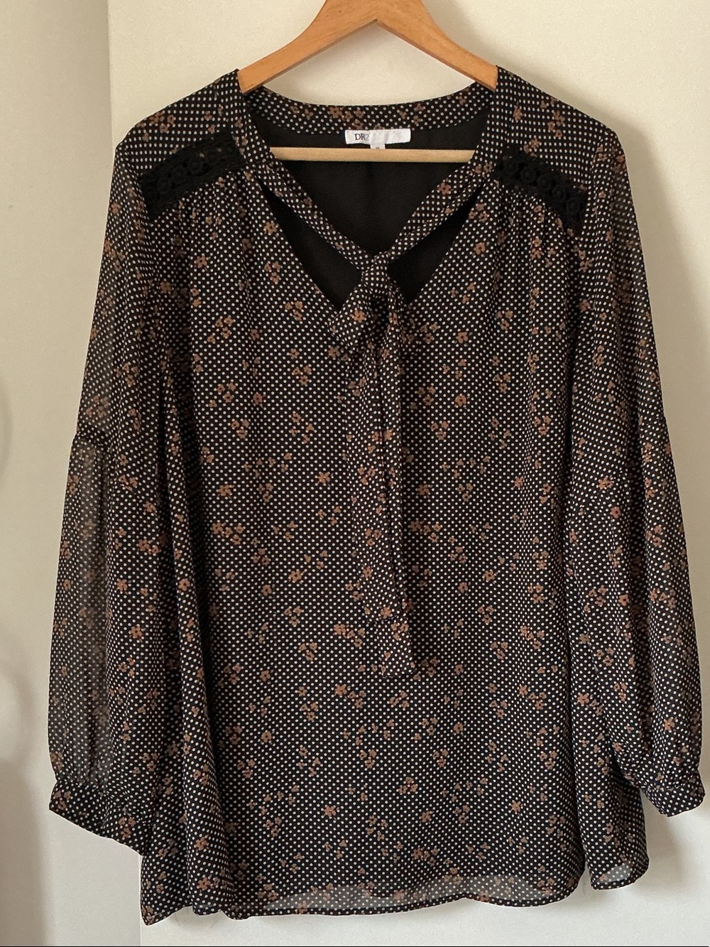 DR 2 Black Floral Tie-Neck Blouse
